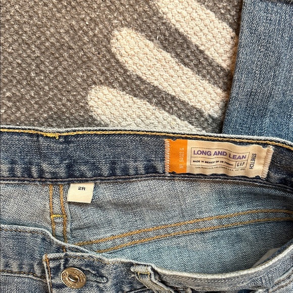 GAP LONG AND LEAN STRETCH BOOTCUT JEANS SZ 2 REGULAR - Picture 5 of 7
